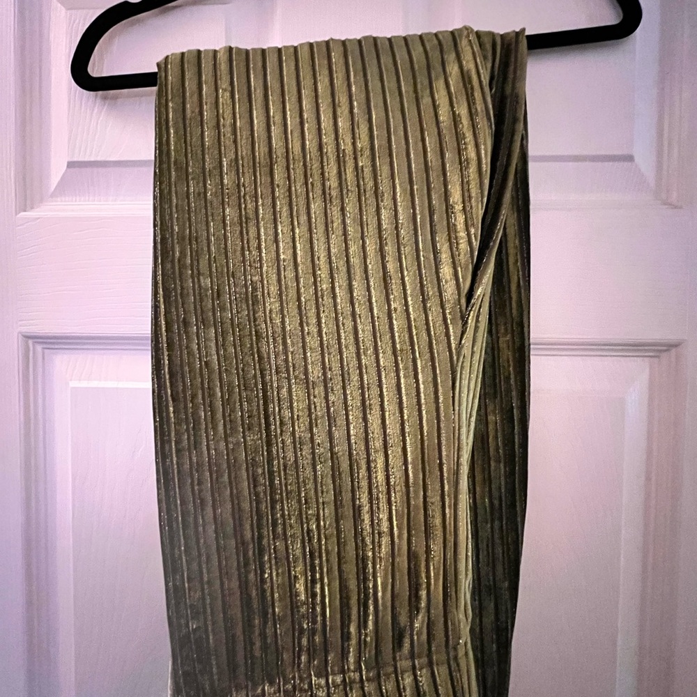 Wide Legs Pants, House of Harlow 1960